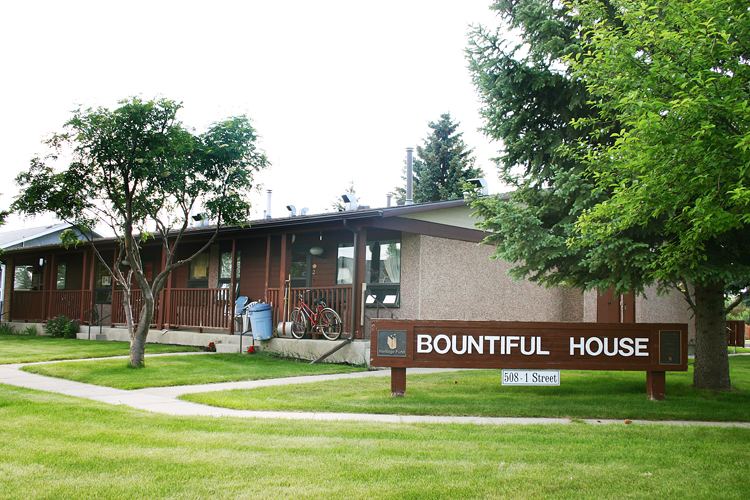Bountiful House front entrance